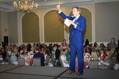Scott Murray delivers conference keynote on leadership and creating a culture of civility.