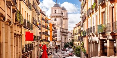 VIVA ESPANA! Ready to experience Spanish culture at its best? Dive into Madrid’s buzzing vibes, feel