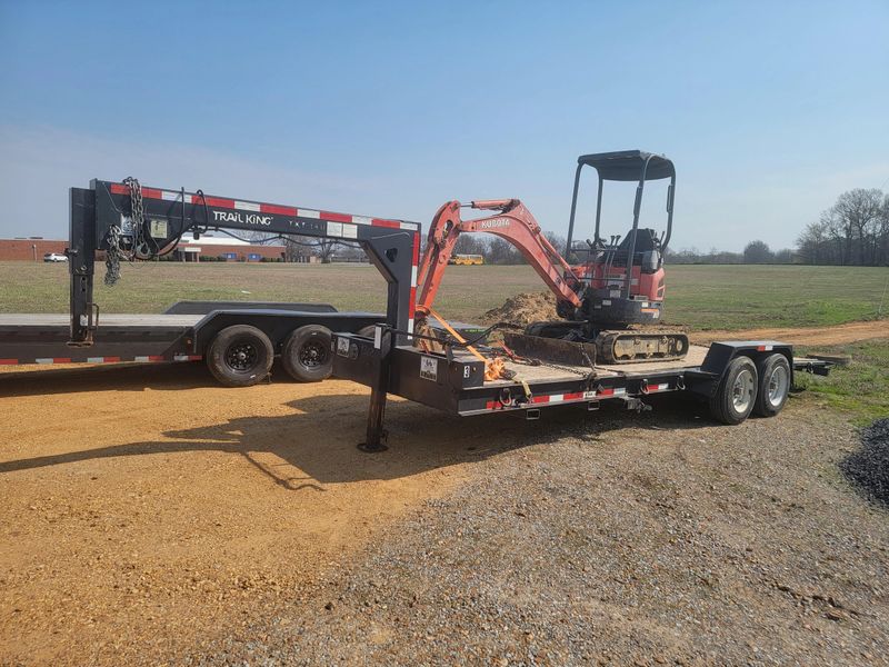 Trail king flat bed.jpg