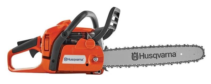 husqvarna440 18 chainsaw sideview.webp