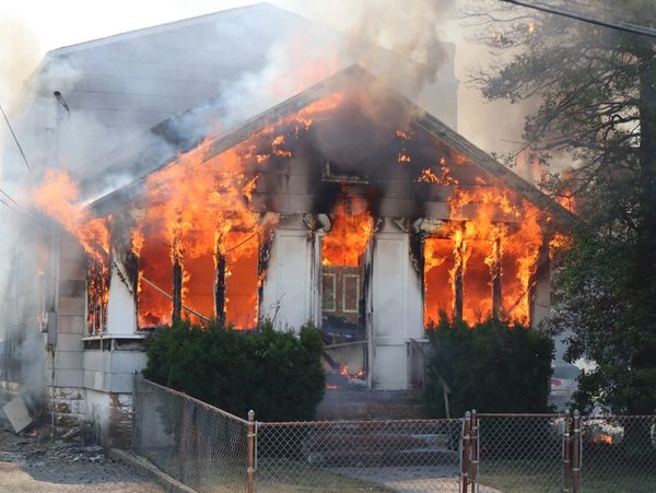 This is a signal 10 house fire baldwin 
