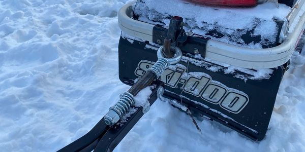 Tow Hitch - Standard - Otter Outdoors