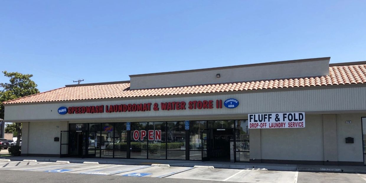 Laundry, Laundromat, Coin Laundry, Orange, OC, Fluff and Fold, Commercial Laundry, Laundry Service