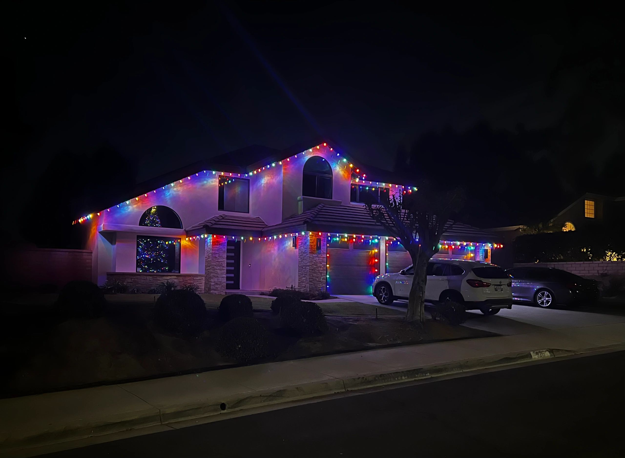 Having Christmas Lights Professionally Installed in San Clemente