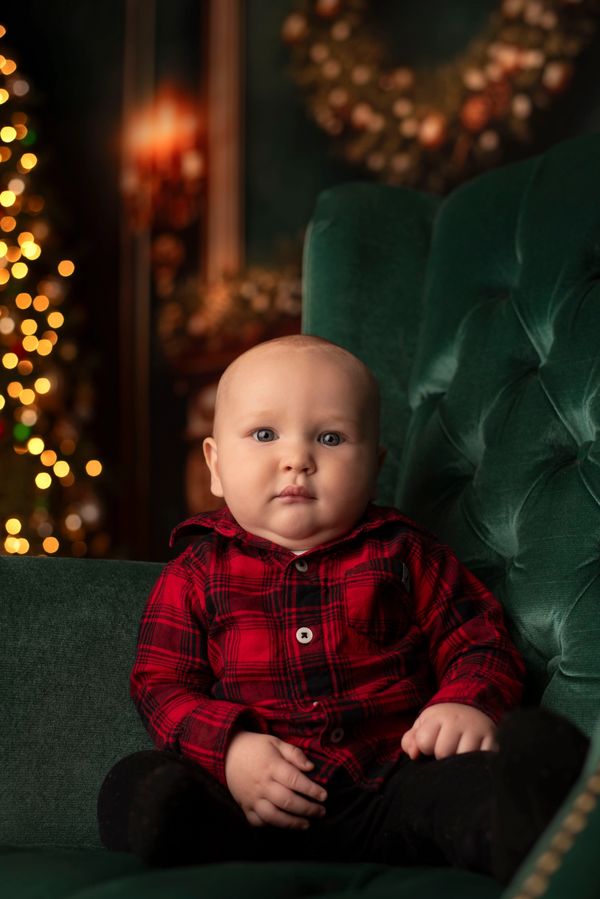 LeGalley Photography, Holiday Mini's, Michigan Photographer, Young boy, Plaid 