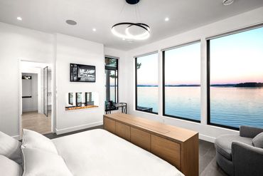 footboard cabinet integrated lift tv bedroom custom cabinets