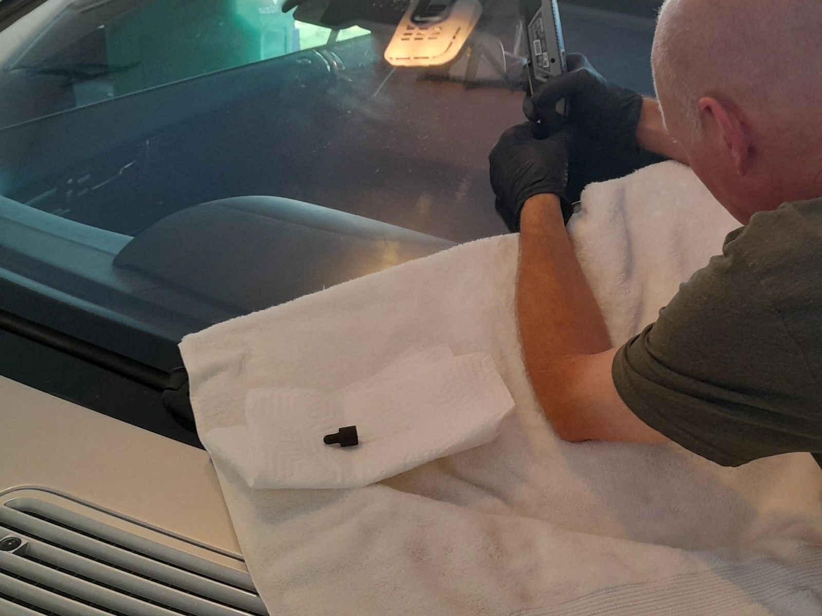 Auto glass repair Garland, TX.