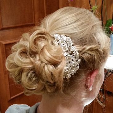 BEST WEDDING HAIR STYLES IN WEST PALM BEACH.