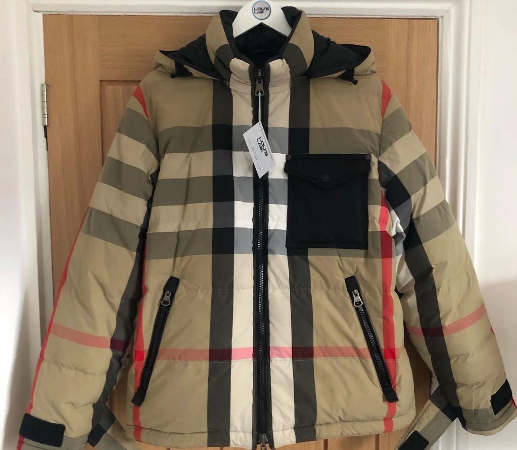 Burberry puffer coat cleaning 