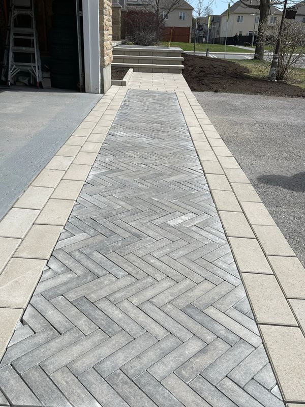 Ottawa driveway interlock installation and landscaping using Techo-Bloc interlock
