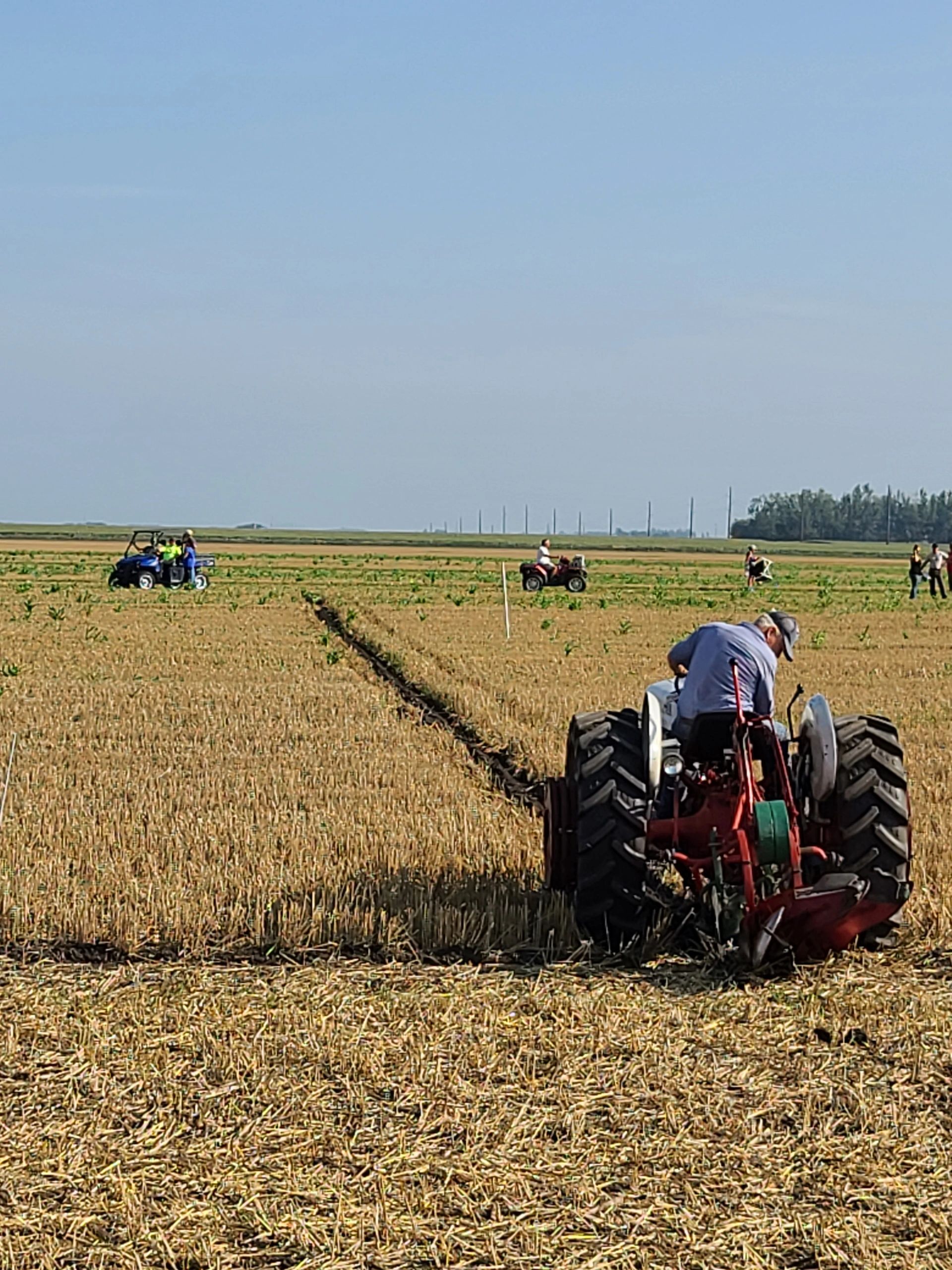 Plowing competition photo 2