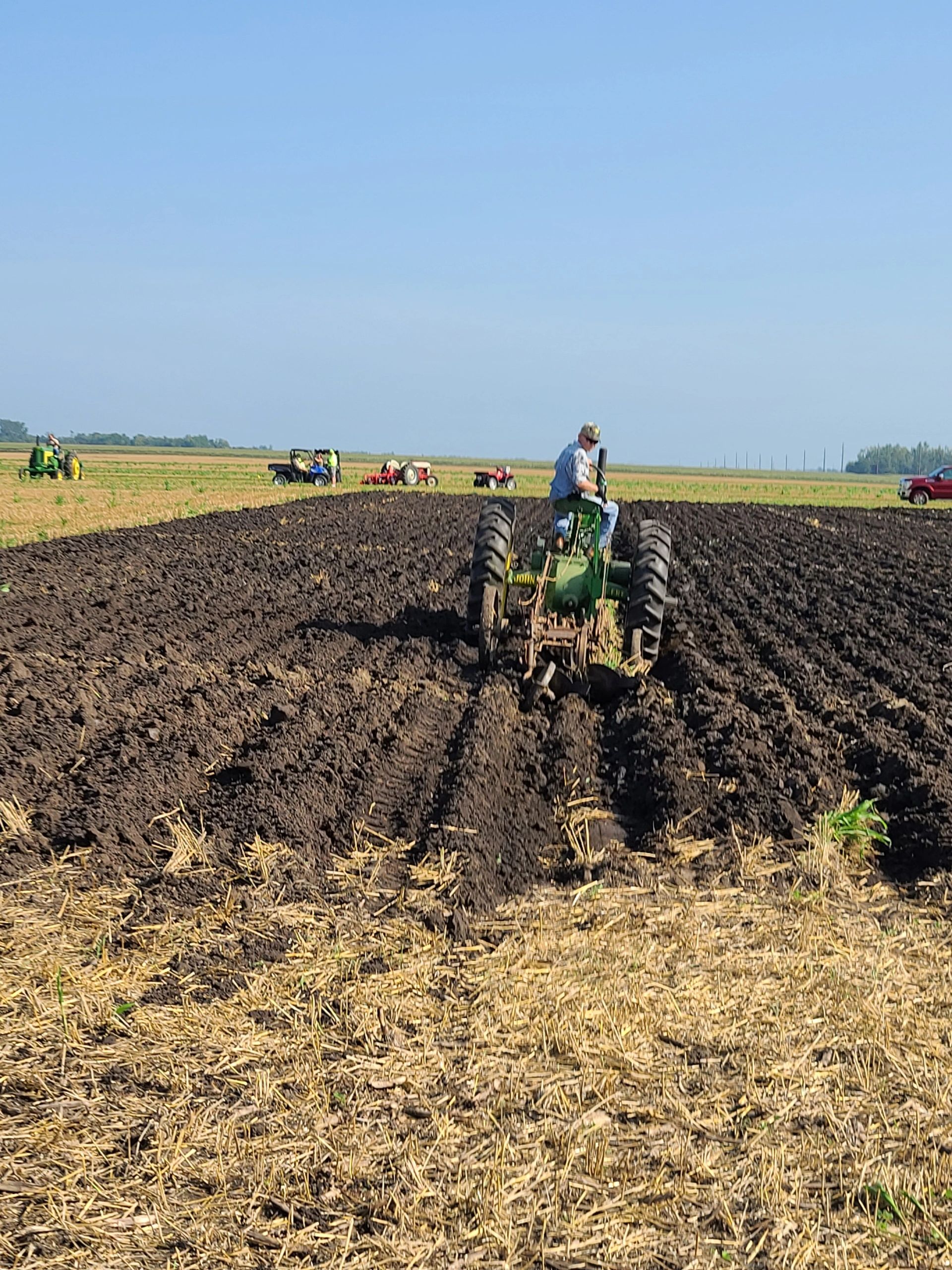 Plowing competition photo 6