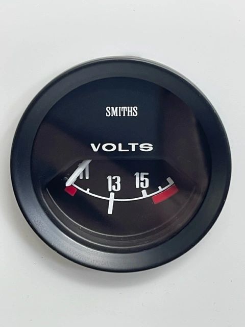 ABV2220-21B Smiths Classic Black Voltmeter 11-17 volts black 1/2 v bezel