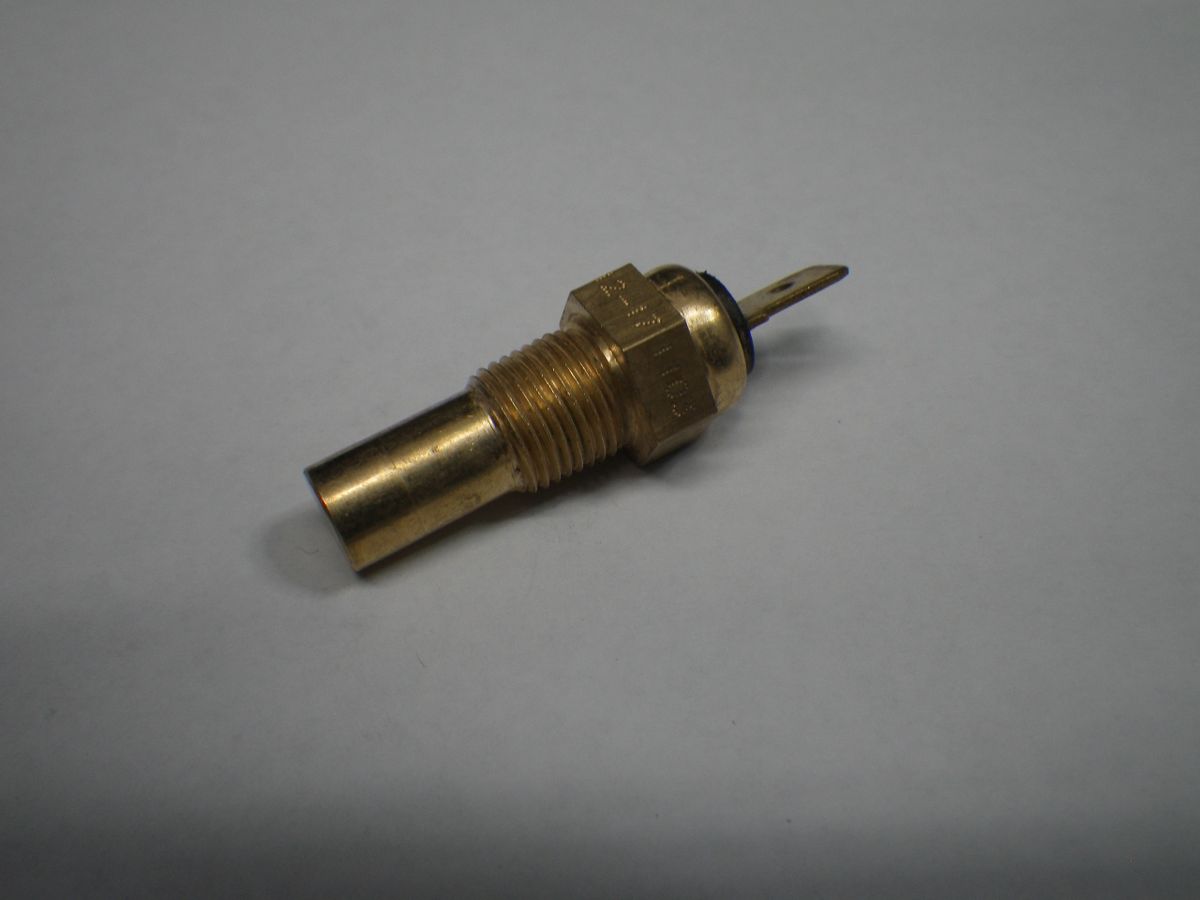 TT30018N Smiths International Temperature Sender Water 28723 ohm 1