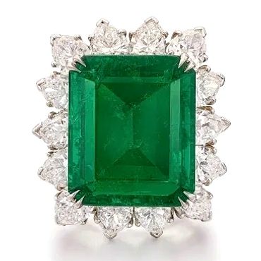 Harry Winston Emerald Ring - A rare natural 14-carat Colombian ring for a client's family heirloom.