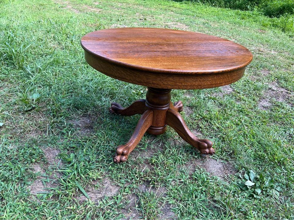Antique Solid Tiger Oak Round Dining Table With 2 Leaves. Restored. 19th Century. SKU 7683