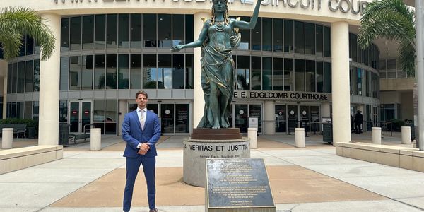 #Advocacy #Litigator