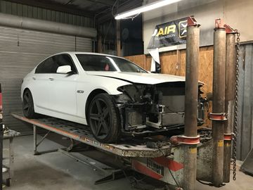 Auto collision repair, auto body shops Houston, Houston collision repair, Bmw collision repair Houston, Bmw body shops Houston, service king collision repair houston