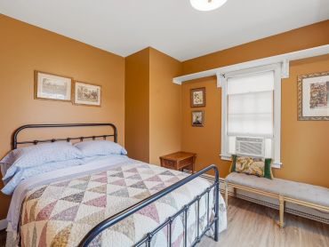 Full Size Bed on 1st floor.