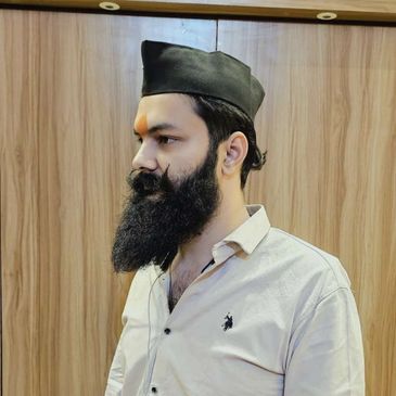 Dr Suryansh Ojha. Spoc of YCSS / Yuva Chetna Sewa Samiti