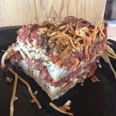 Raw bacon mound - The RuneScape Wiki