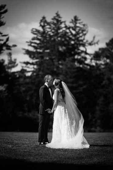 wedding, couples, bride, groom, wedding dress, nyc, wedding photographer, engagement, new york