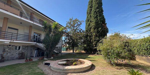 giardino della villa