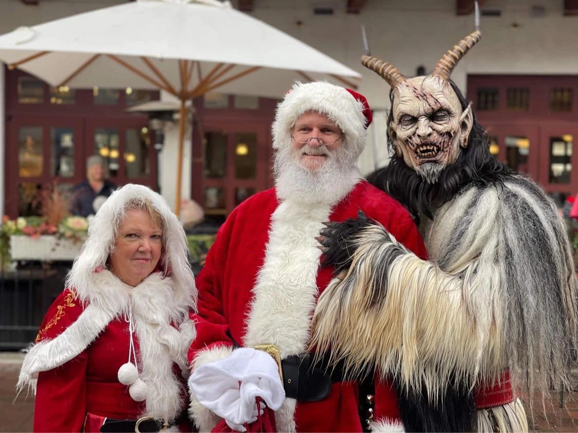 SantaCon Seattle Appearance 12/9/23 @Muse Lounge Seattle