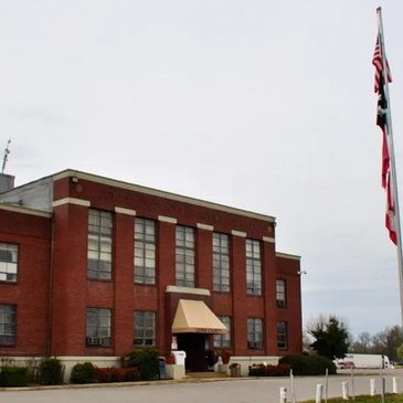 Lewis County, Tennessee Court House - Lewis Count, TN County Commission Passes a Resolution to Halt 