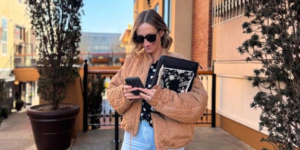 The best real estate agent for high end homes in Eugene Oregon setting strategy sessions.