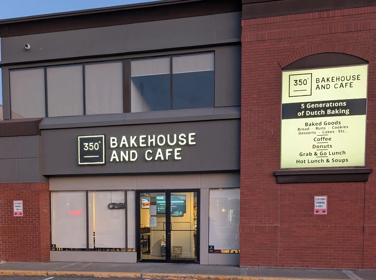 350 Bakehouse and Cafe