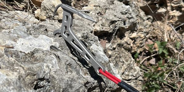 BOCO RC stainless land anchor V1 set in rock