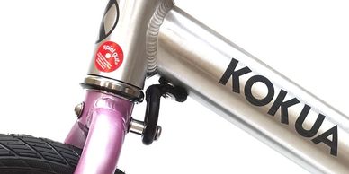 detail view of the LIKEaBIKE Jumper steering damper