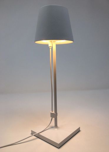 Prototyping, high-fidelity prototype, lighting design, battery-powered lamp, DMFA, electronics