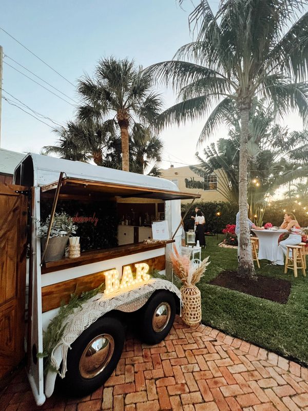 The Tipsy Gypsy Mobile Bar