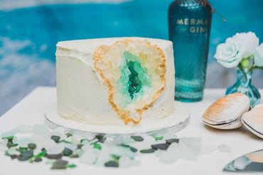 geode single tier wedding cake, sea glass themed cake, mermaid gin