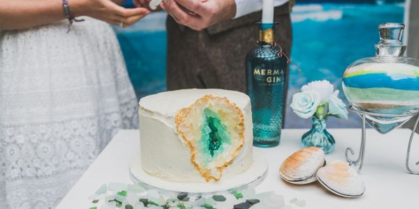 Eco wedding,  simple wedding, singe tier wedding cake