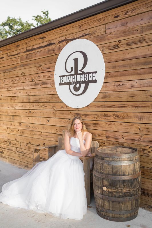 World Class Weddings rs=w:1300,h:800 The Bumble Bee Ranch...Deep In The Heart Of Texas