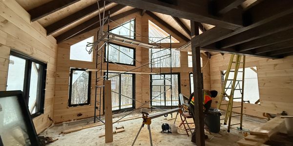 Construction d'un chalet pièce sur pièce Boréal