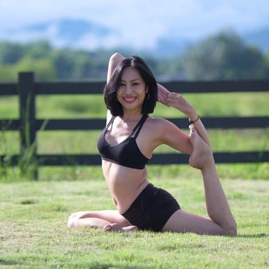Yoga Instructor Elisha/Nam Ob - Bodhi Tree Yoga Pai