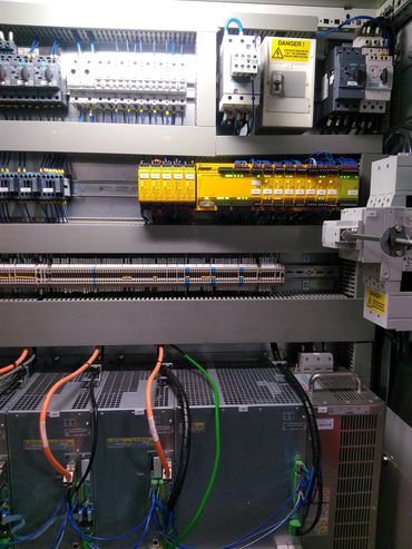 safety plc and machine wiring