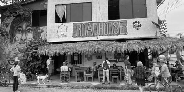 Free senior lunch at Roadhouse restaurant in Olón Ecuador. 