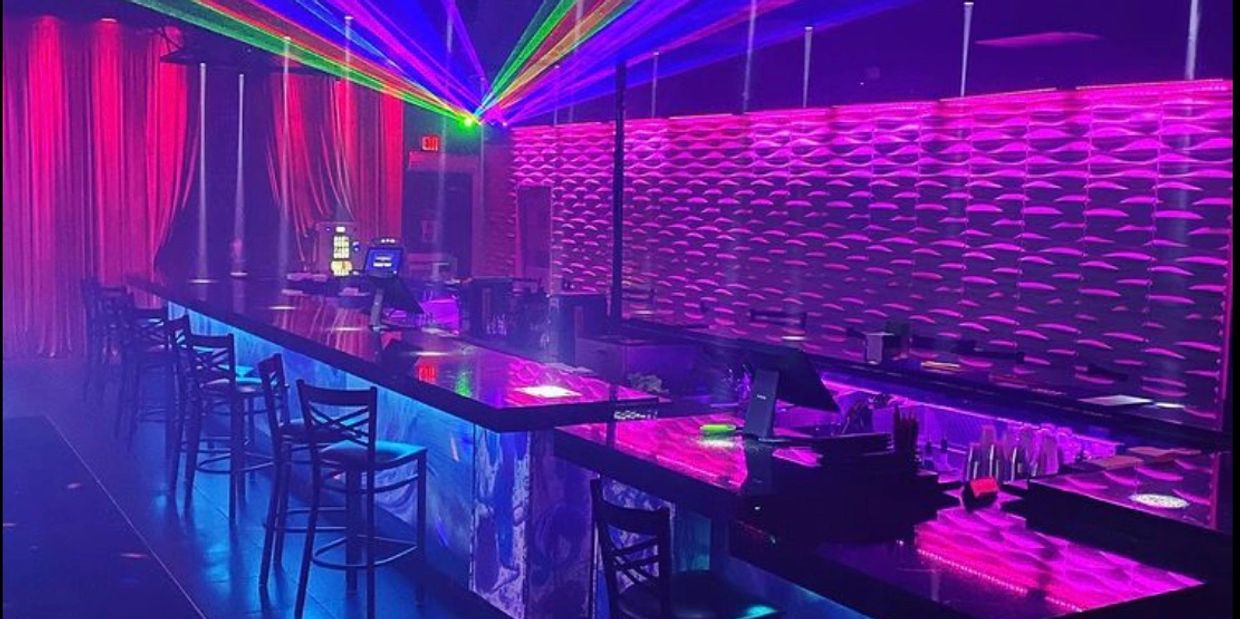 Bar photo 2