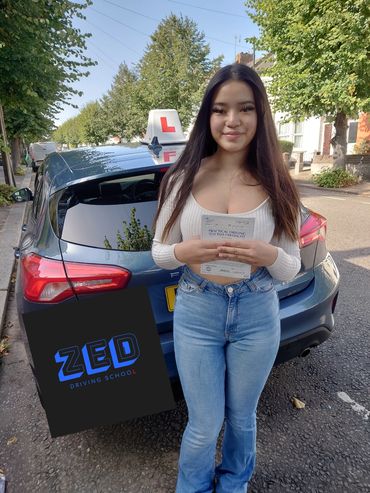 Aoi passed 1st time at Wood Green test centre. 