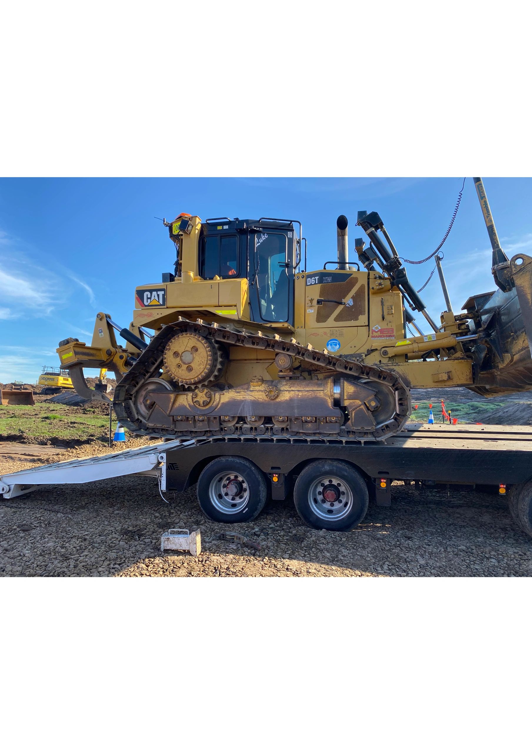 Heavy haulage machinery