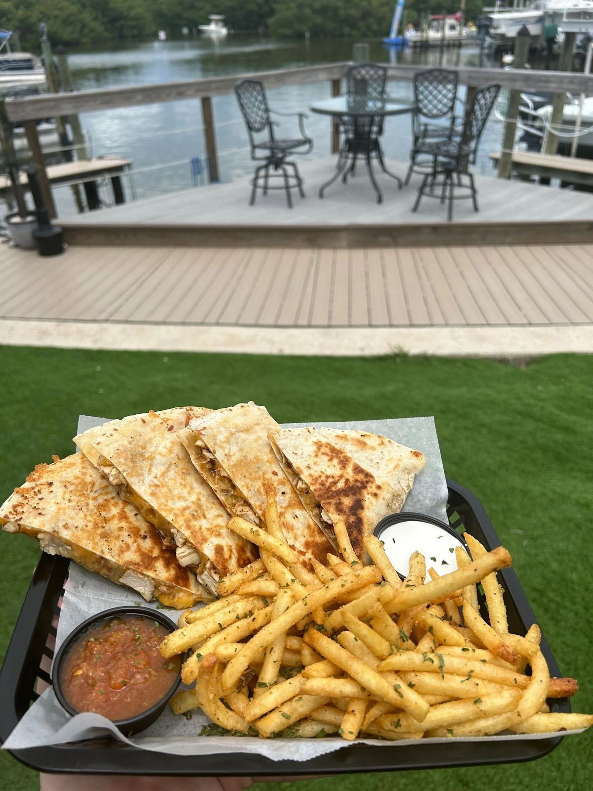 Cove Cay Marina restaurant