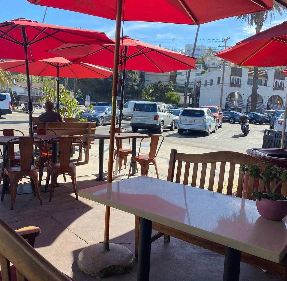 Cafe Milan — Playa del Rey
