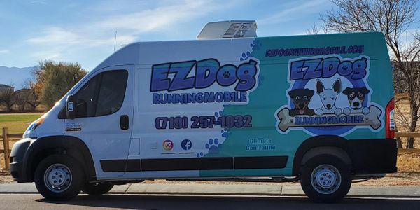 EZDogRunningMobile first mobile dog gym in Colorado Springs offering walking/running services 