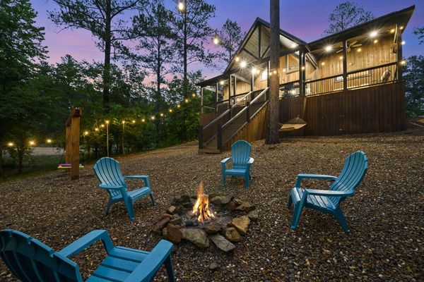 always sunny cabin in Hochatown, oklahoma, hochacabins