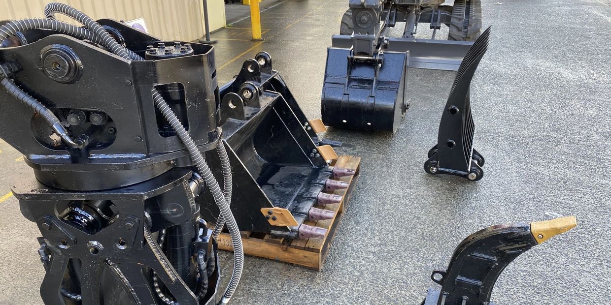 Excavator equipment (Buckets)